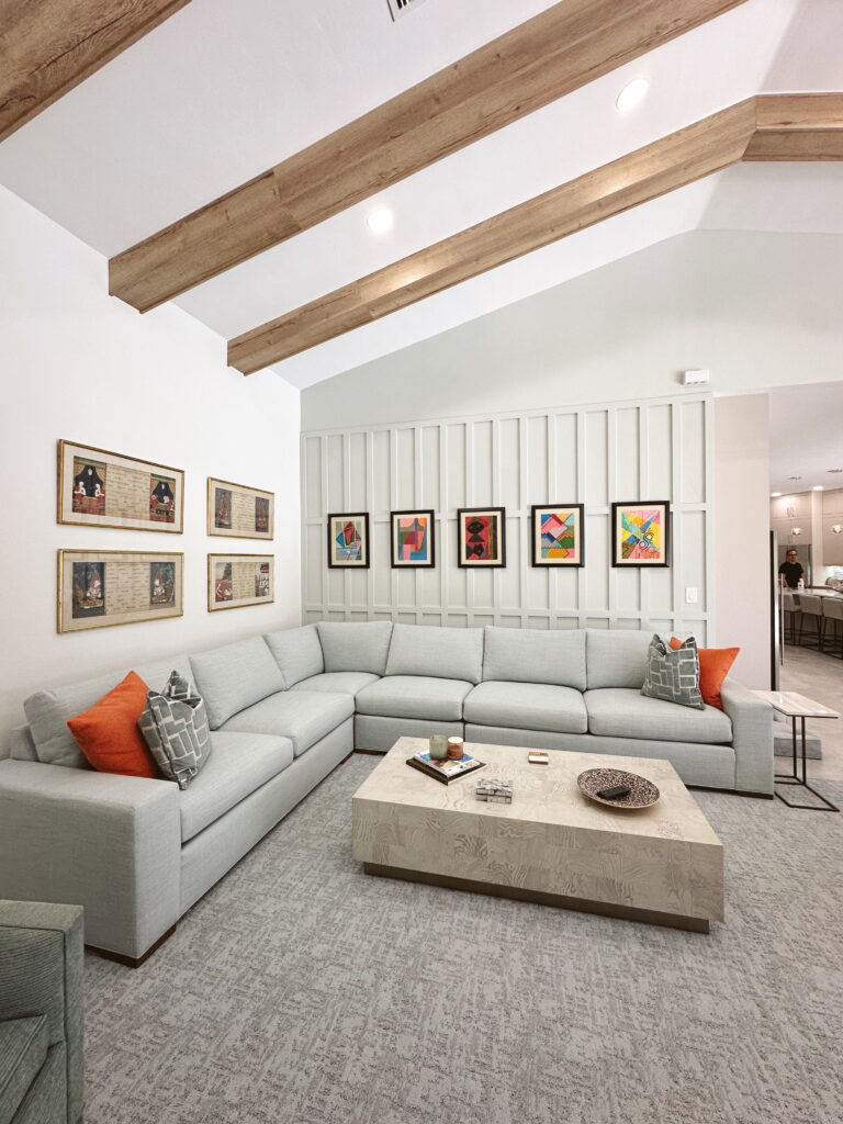 Edited in Tezza with: Lush, Temperature, & Brightness