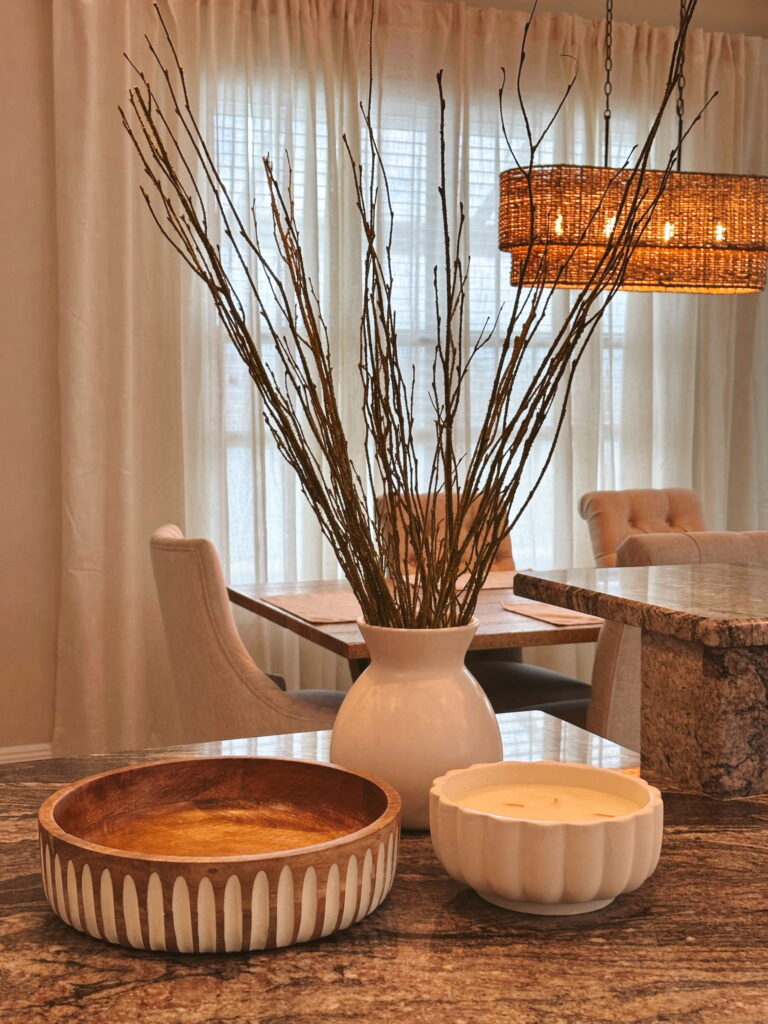 Edited in Tezza with: Lush, Temperature, & Brightness