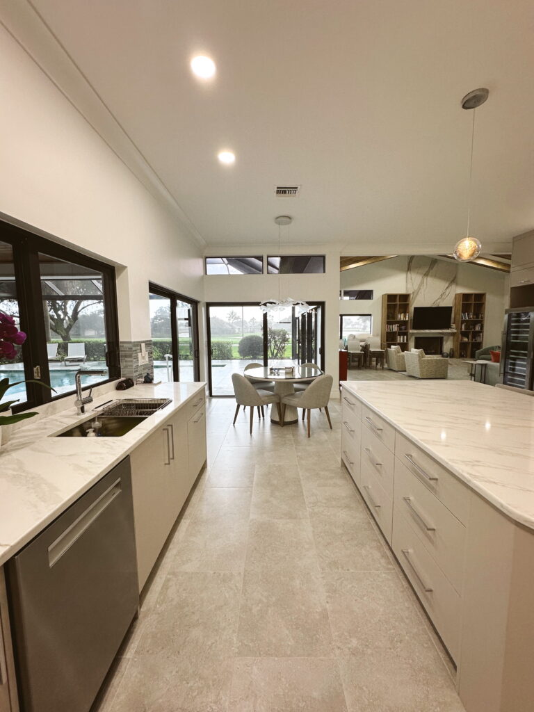 Edited in Tezza with: Lush, Temperature, & Brightness