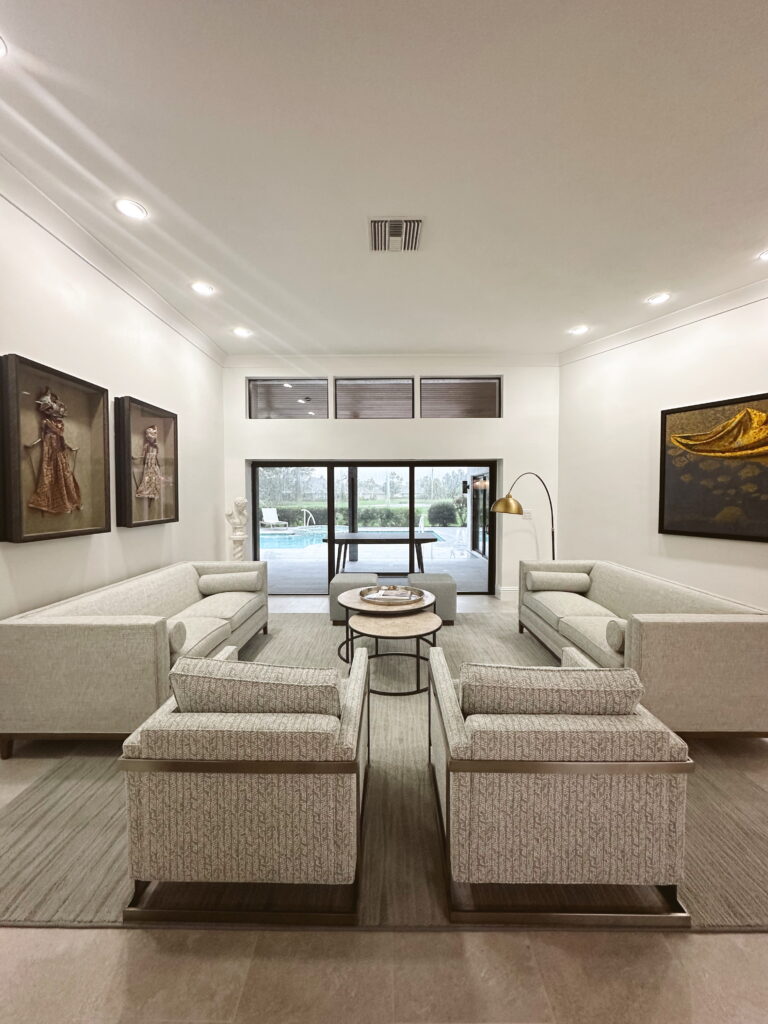 Edited in Tezza with: Lush, Temperature, & Brightness